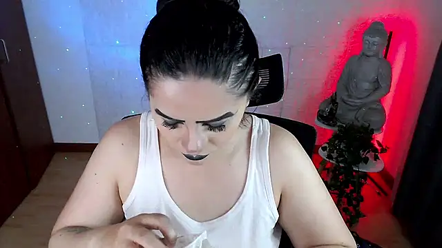Snapshot of GODDESS_EVANS chatting on 07/16/26, 12:40 GODDESS EVANS online show from 07/16/26, 12:40