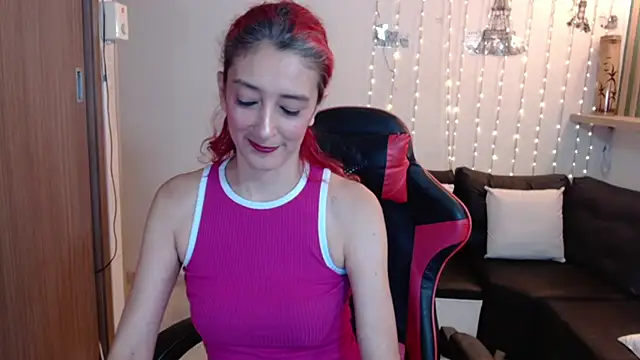 Ruby Your Milf online show from 12/15/25, 07:20