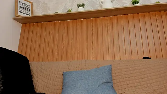  karla Brunette  online show from 04/16/26, 09:39