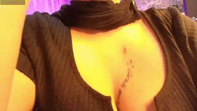 loren tits24 online show from 02/18/26, 09:55