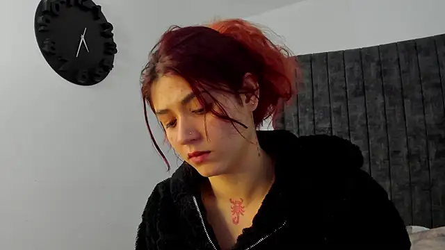 AnnyCherry  online show from 11/08/25, 12:14