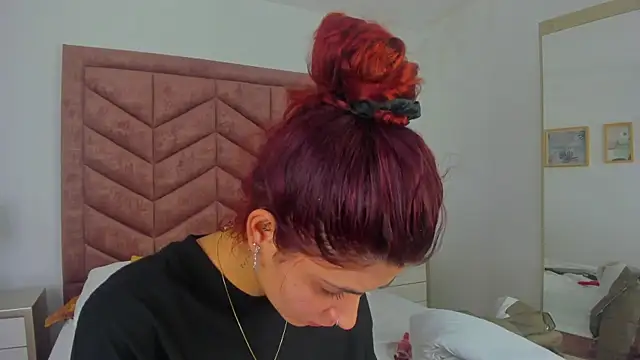 AnnyCherry  online show from 10/15/25, 06:27