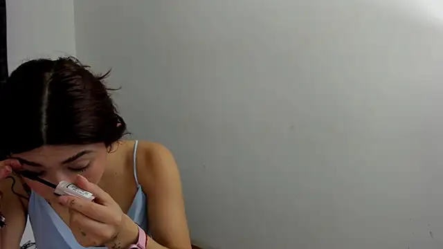 AnnyCherry  online show from 02/12/26, 08:41