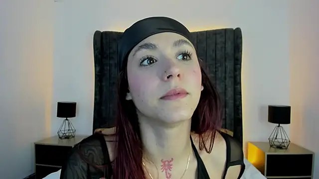 AnnyCherry  online show from 09/30/25, 10:05