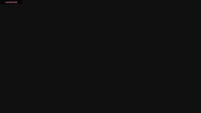 Snapshot of Golden_Rosse chatting on 03/07/25, 09:06 Golden Rosse online show from 03/07/25, 09:06