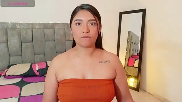 DIANEE 01 online show from 05/19/26, 11:34