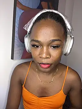Snapshot of sexual_diamond chatting on 07/18/26, 12:41 sexual diamond online show from 07/18/26, 12:41