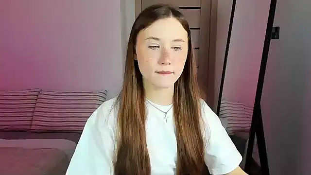 Snapshot of Stella_Sunny chatting on 10/09/25, 05:57 Stella Sunny online show from 10/09/25, 05:57