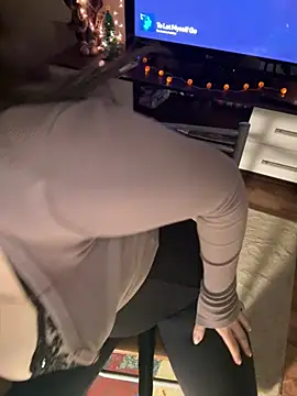 tigerrtiger online show from 02/09/26, 09:35