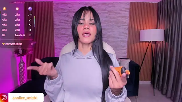 Snapshot of anniie_smith chatting on 01/13/26, 03:10 anniie smith online show from 01/13/26, 03:10