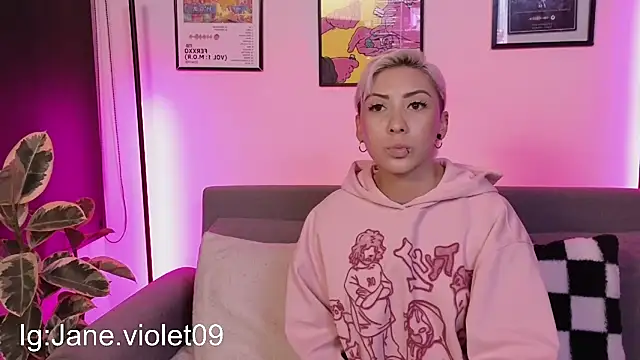 Snapshot of jane_hart_ chatting on 10/14/25, 12:11 jane hart online show from 10/14/25, 12:11