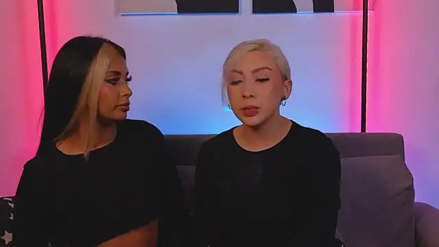 Snapshot of jane_hart_ chatting on 02/19/25, 01:18 jane hart online show from 02/19/25, 01:18