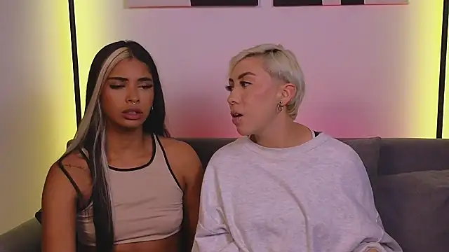 Snapshot of jane_hart_ chatting on 03/05/25, 03:08 jane hart online show from 03/05/25, 03:08