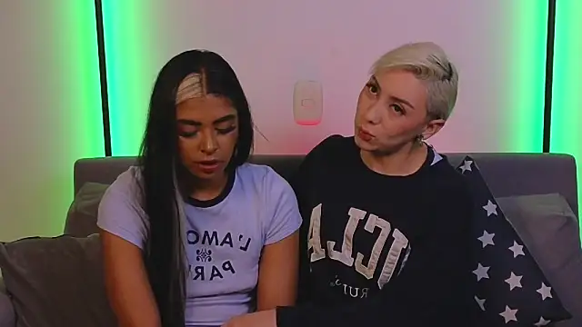 Snapshot of jane_hart_ chatting on 03/07/25, 01:09 jane hart online show from 03/07/25, 01:09