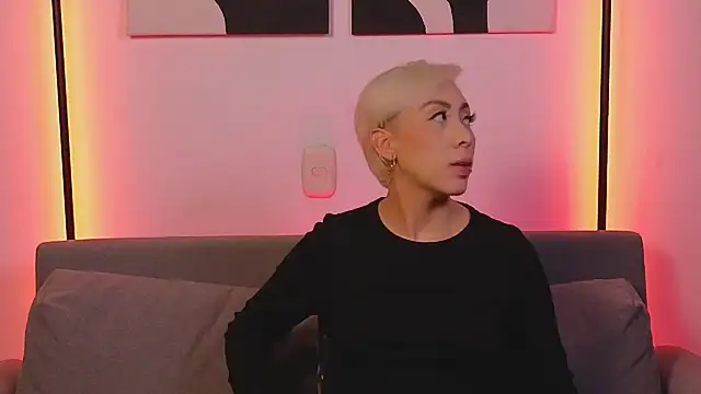 Snapshot of jane_hart_ chatting on 03/10/25, 02:06 jane hart online show from 03/10/25, 02:06