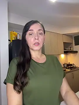 natalie cowens online show from 03/25/26, 01:28