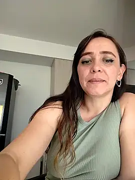 natalie cowens online show from 02/15/25, 09:06