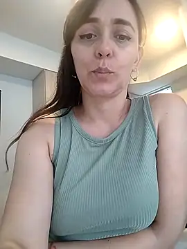 natalie cowens online show from 02/25/25, 09:48
