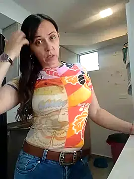 Snapshot of natalie_cowens chatting on 10/27/25, 04:41 natalie cowens online show from 10/27/25, 04:41