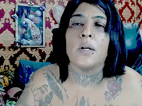 Indiancatz2 online show from 11/26/25, 05:24