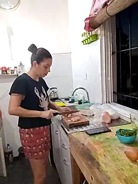 solangeyaelok1 online show from 03/20/25, 10:40