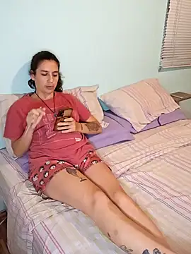 solangeyaelok1 online show from 02/02/25, 02:59