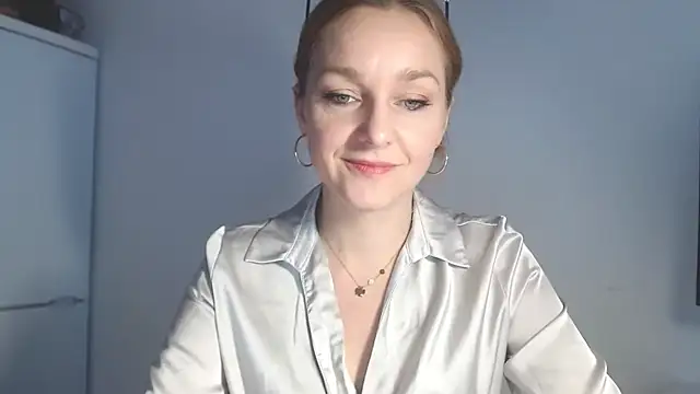 AliciaDesire online show from 02/17/26, 07:05