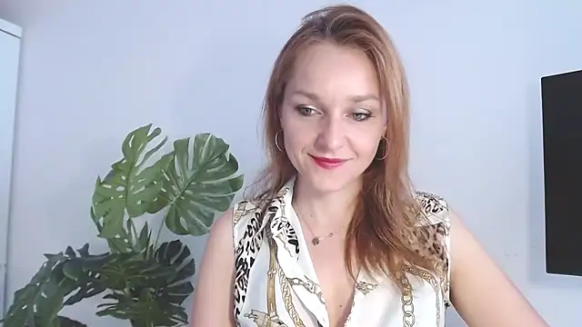 AliciaDesire online show from 04/01/26, 06:15