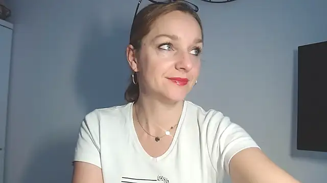 AliciaDesire online show from 02/18/26, 06:55