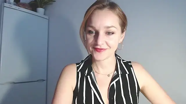 AliciaDesire online show from 02/10/26, 07:07