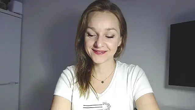 AliciaDesire online show from 03/03/26, 06:42