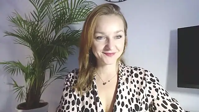 AliciaDesire online show from 01/19/26, 07:12