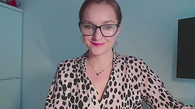 AliciaDesire online show from 02/25/26, 06:46