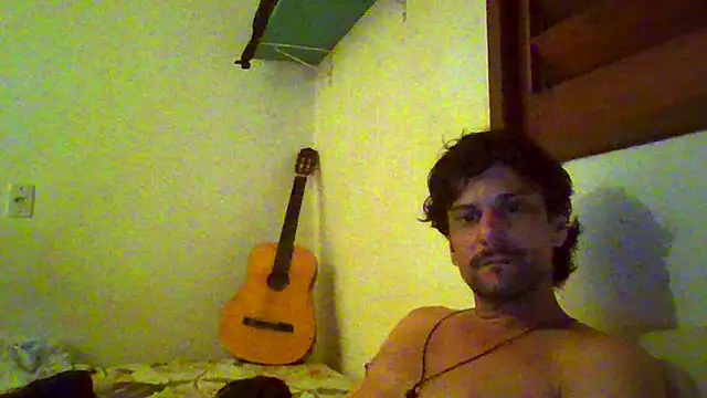 Snapshot of couplemilk chatting on 02/20/26, 07:10 couplemilk online show from 02/20/26, 07:10