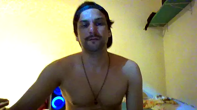 Snapshot of couplemilk chatting on 04/03/26, 10:27 couplemilk online show from 04/03/26, 10:27