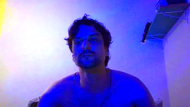 Snapshot of couplemilk chatting on 02/07/26, 03:25 couplemilk online show from 02/07/26, 03:25