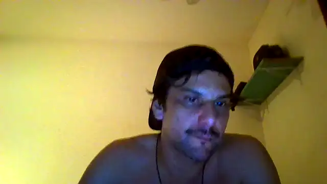 Snapshot of couplemilk chatting on 04/03/26, 12:17 couplemilk online show from 04/03/26, 12:17