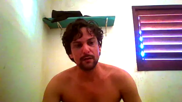couplemilk online show from 05/20/26, 03:53