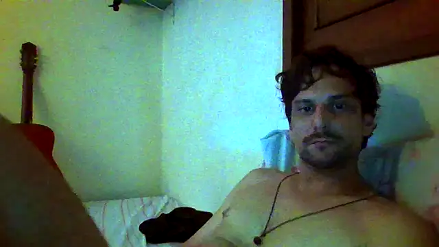 Snapshot of couplemilk chatting on 04/13/26, 11:20 couplemilk online show from 04/13/26, 11:20