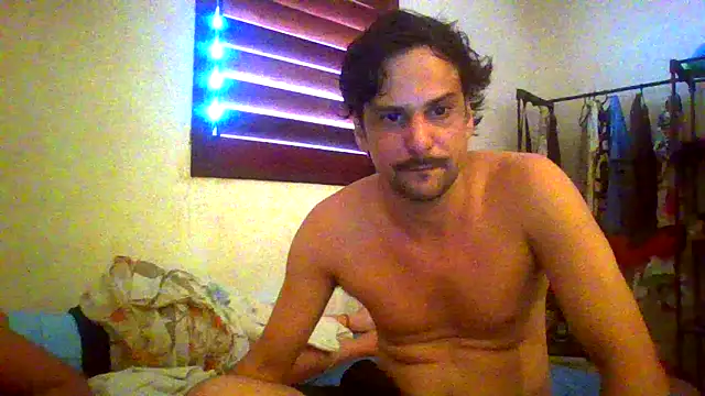 couplemilk online show from 04/30/26, 07:21
