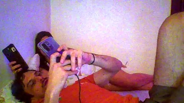 couplemilk online show from 04/21/26, 12:34