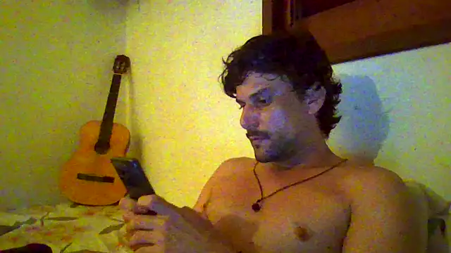 Snapshot of couplemilk chatting on 02/20/26, 02:41 couplemilk online show from 02/20/26, 02:41