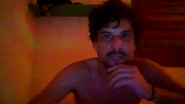 couplemilk online show from 04/17/26, 06:16