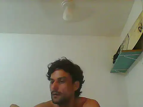 Snapshot of couplemilk chatting on 02/02/25, 12:19 couplemilk online show from 02/02/25, 12:19