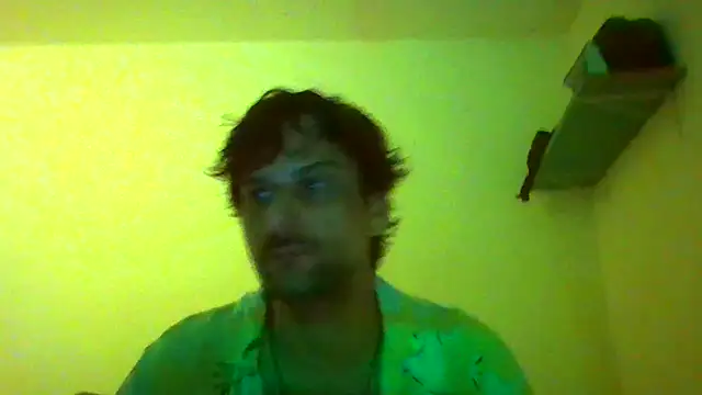 Snapshot of couplemilk chatting on 02/17/26, 10:40 couplemilk online show from 02/17/26, 10:40