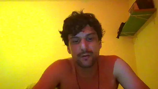 Snapshot of couplemilk chatting on 02/06/26, 03:46 couplemilk online show from 02/06/26, 03:46