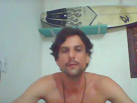 Snapshot of couplemilk chatting on 01/29/25, 06:50 couplemilk online show from 01/29/25, 06:50