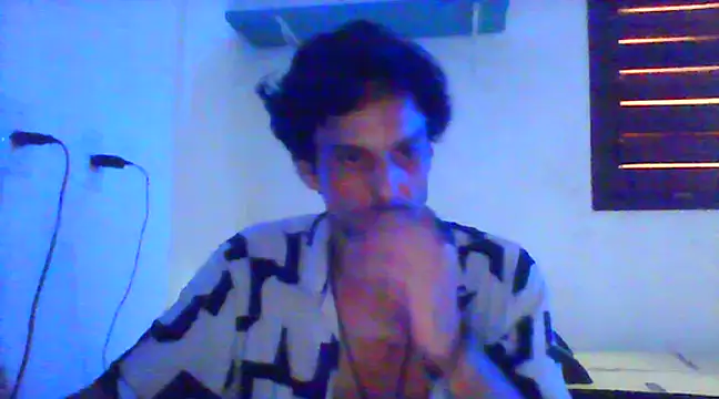 Snapshot of couplemilk chatting on 01/24/25, 08:55 couplemilk online show from 01/24/25, 08:55