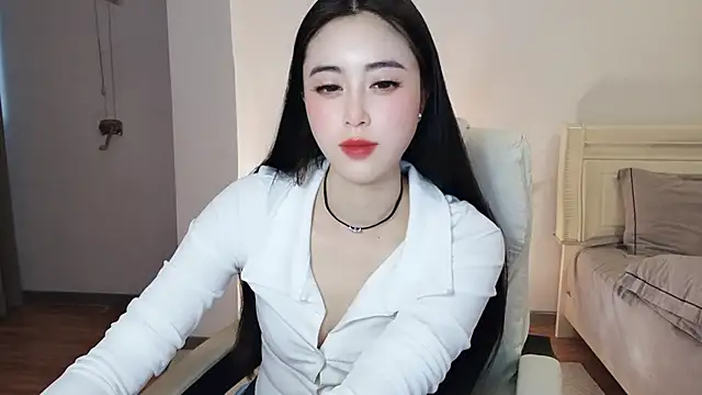 Snapshot of LI-200310 chatting on 01/15/26, 08:40 LI-200310 online show from 01/15/26, 08:40
