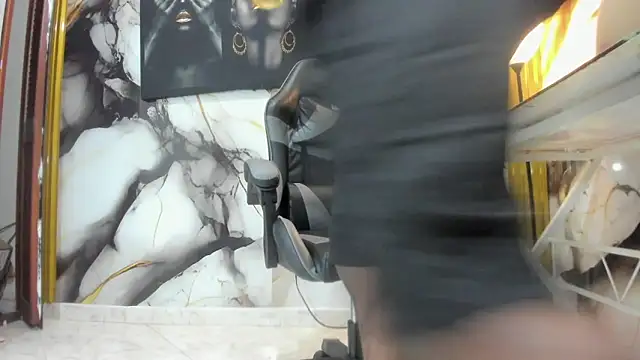 Thomas shelbys online show from 11/09/25, 03:43